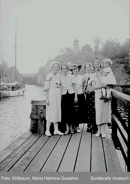 Bilder från gruppresa. Med bl a Fotograf Ester Näslund.