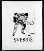 Förslagsteckningar till frimärket Riksidrottsförbundet 50 år, utgivet 27/5 1953. Svenska gymnastik- och idrottsföreningars
riksförbund bildades 1903. Konstnär: Lars Norrman. Förslagsteckning till motivet Ishockeyspelare. Valör 10 öre.