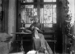 På glassverandaen i Gyldenløves gate 43.