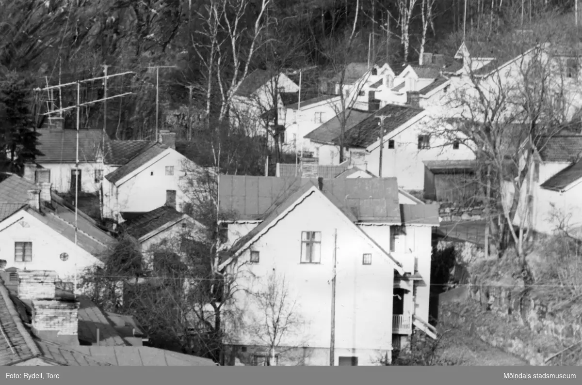 Bostadsbebyggelse vid Trädgårdsgatan, Roten G, i Trädgården, Mölndal, på 1960-talet.