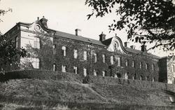 Byggnad på Stretered.