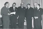 Skandinaviska Posttjänstemän besöker USAs postadminisatration i New York 1955.