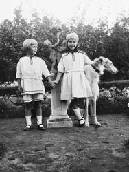 John og Sylvia Schou.