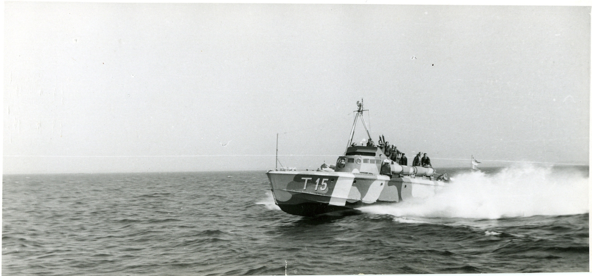 T 15 (1941)