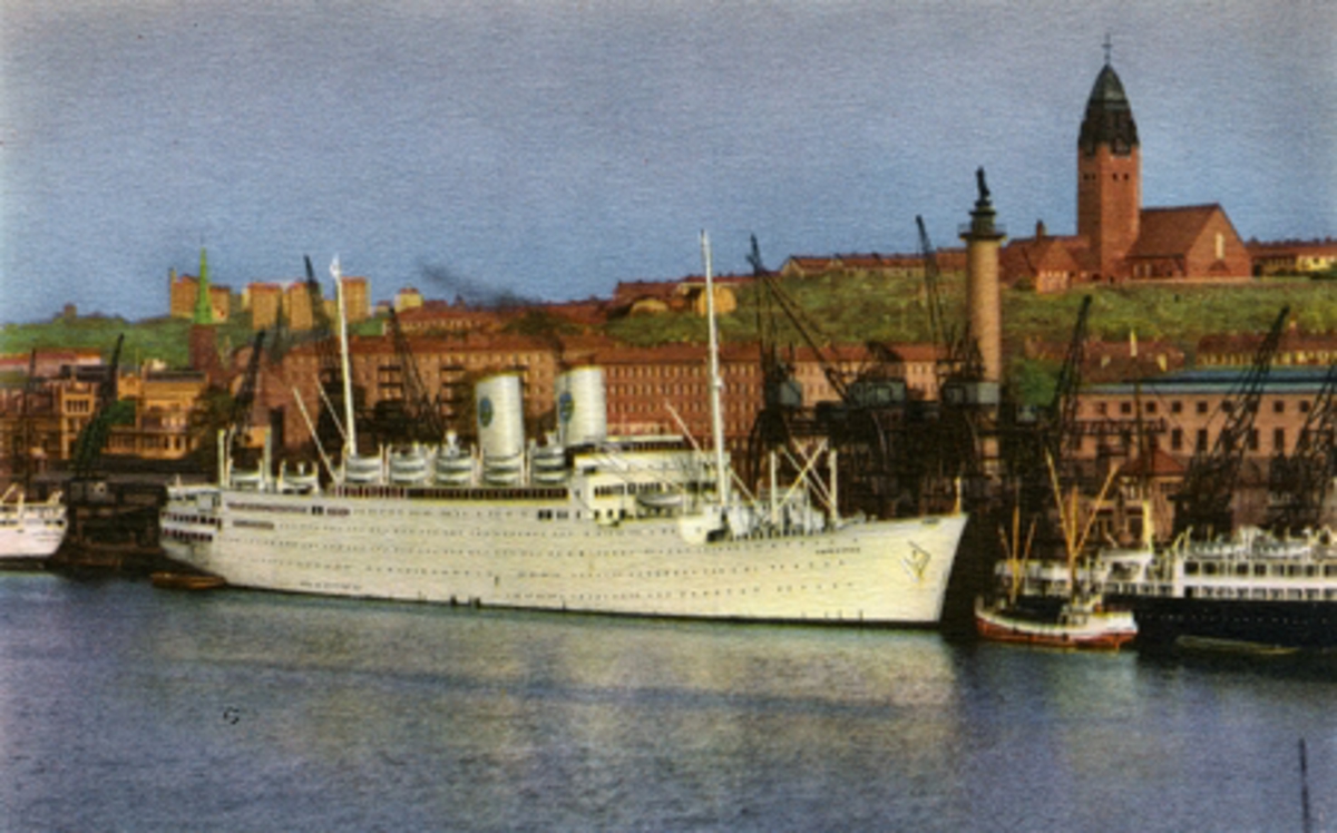 M/S "Gripsholm". Swedish American Line*Gothenburg Direct New York, regular calls at Copenhagen, Bremerhaven and Halifax. m.s. Gripsholm. Printed in Sweden. Pass. 41:12