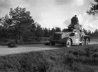 Pansarbil m/1941, vid Haugvar på Gotland. P 18.