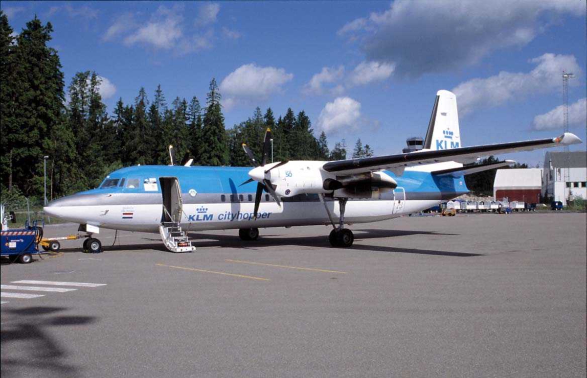 Fly på bakken, PH-KXM Fokker 50, KLM Cityhopper