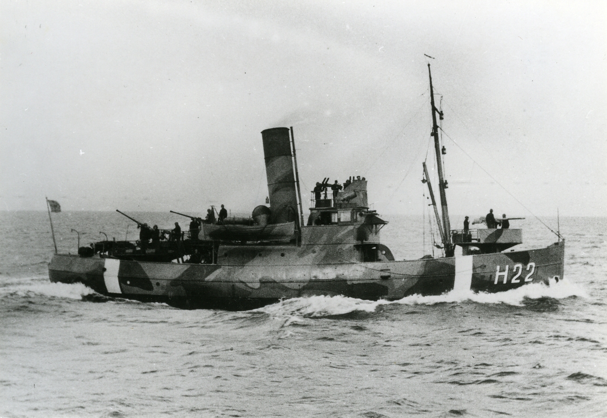 Hjälpkanonbåten H 22 i jan. 1945.