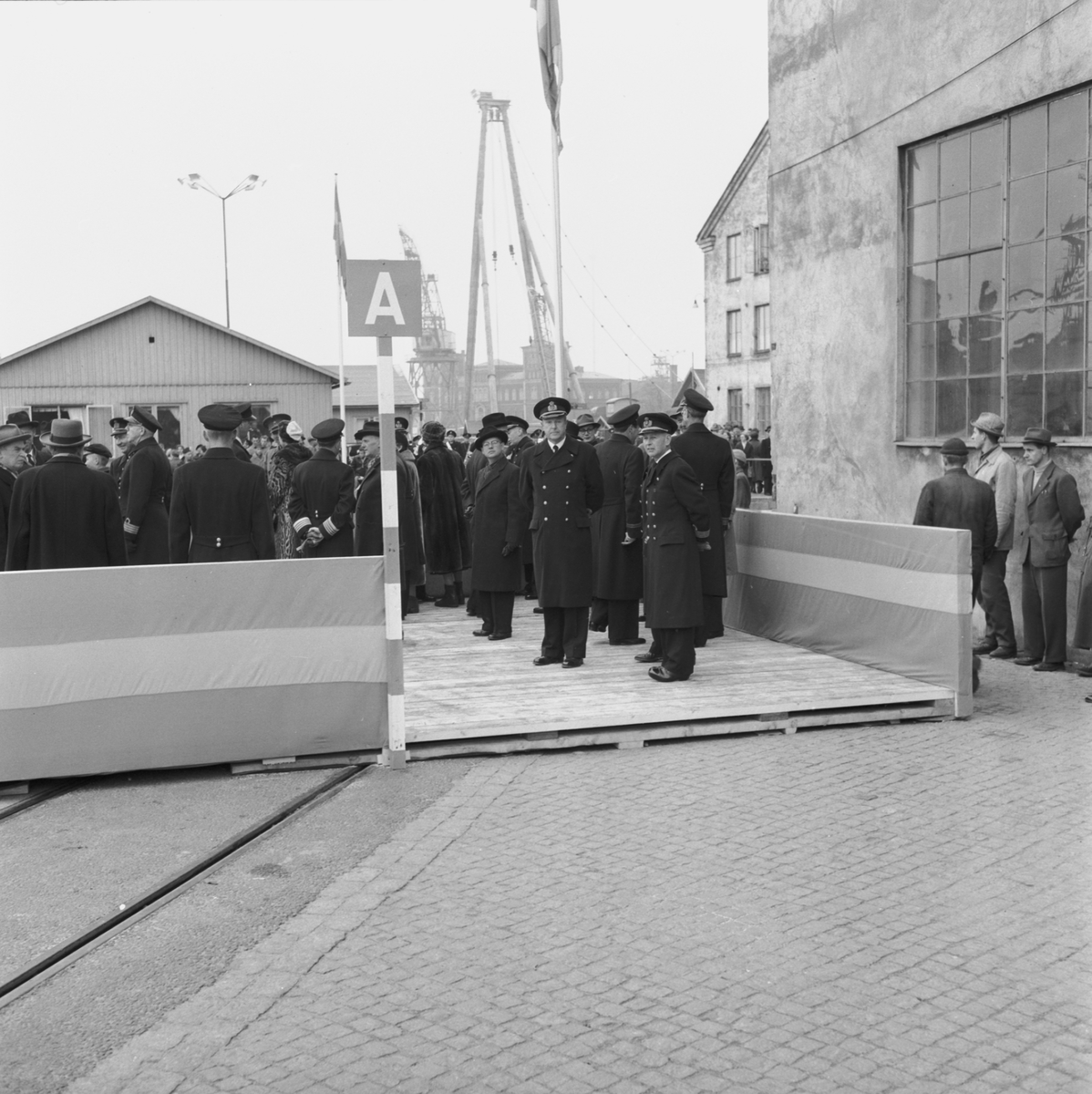 V15242