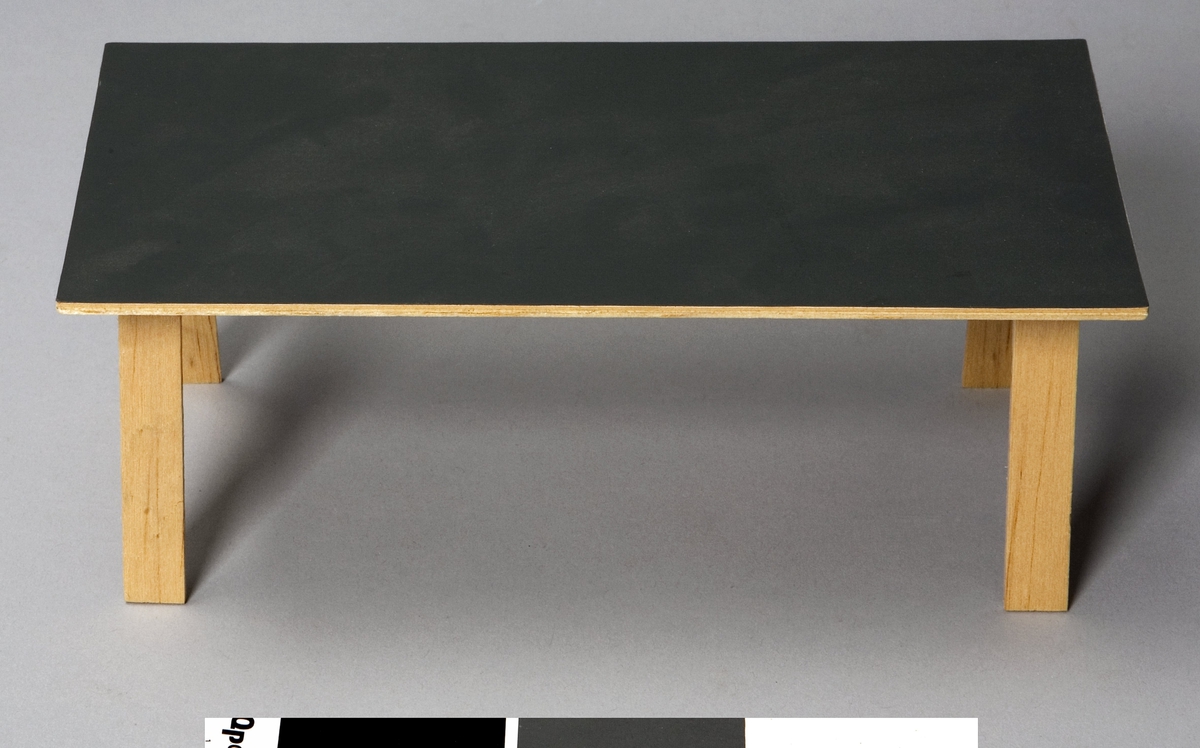 Moderna Museet och Arkitekturmuseet
Skrivbord