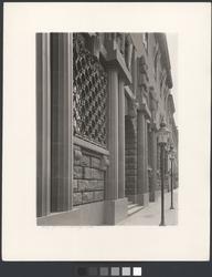 Stockholms Enskilda Bank
Exteriör. Detalj av portik sett frå