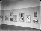 Utställning med konkret konst på Galerie Blanche 1949
Verk av konstnärerna Olle Bonniér, Arne Jones, Pierre Olofsson och Karl Axel Pehrson
Interiör