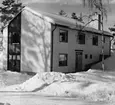 villa Åberg
Exteriör, villa i snölandskap. Gavel mot söder - mot gatan