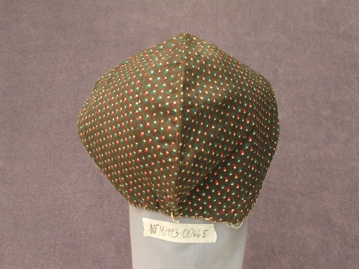 Dråpeformer med kvit prikk nedst i dråpe.