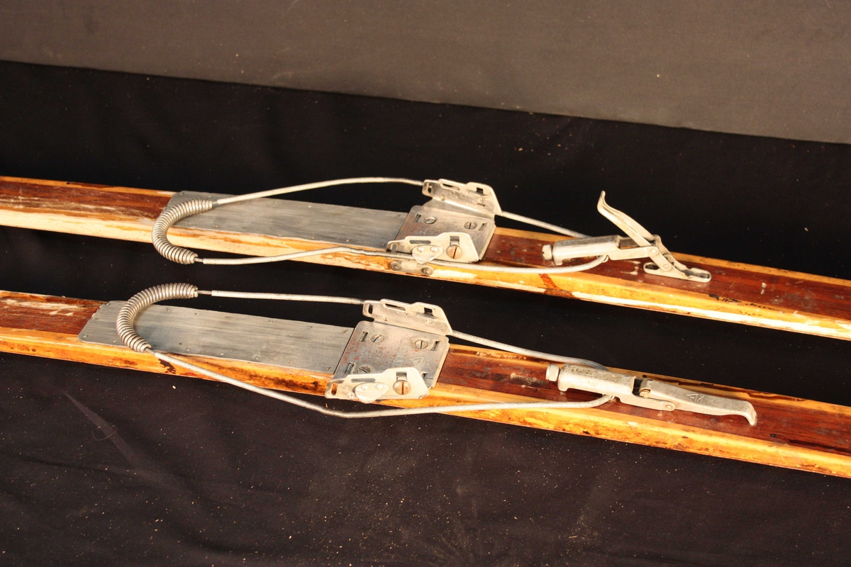 Treski med Kandaharbindingar