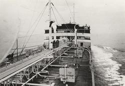 Däcksbild av tankern M/S ARISTON vid provturen 9/6-38 i Göte