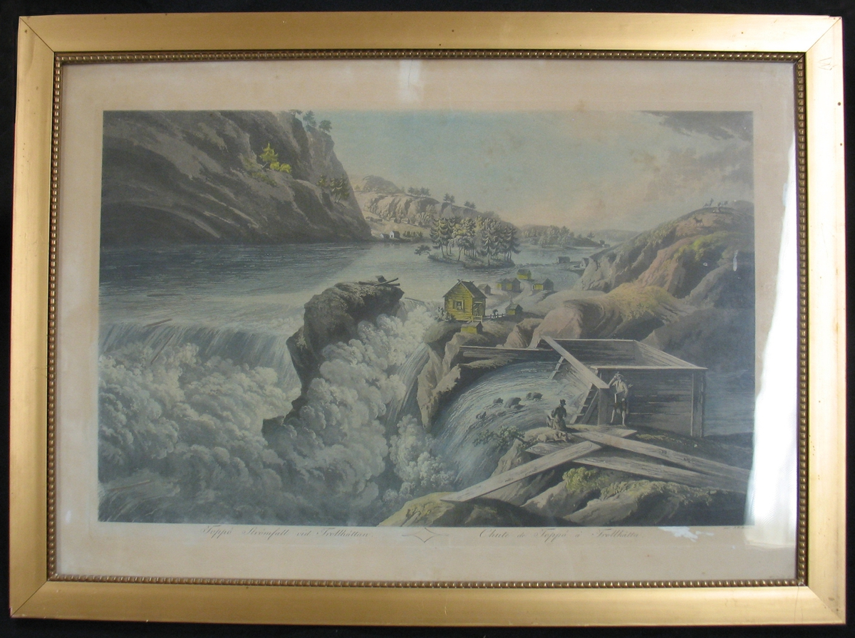 Kolorerad gravyr, "Toppön Strömfall vid Trollhättan. Chute de Toppö à Trollhätta". Av Johan Fredrik Martin.

"Tröskelns fall till höger med kvarnbygge. I älven den trädlösa Toppön och den granbevuxna Gullön. Etsning med akvatint, utgiven kring år 1800. Den tecknade förlagan synes konstnären ha gjort vid besök här på platsen år 1790. Kvarnfallet kan än i dag beskådas så "turistvatten" släpps på ur ett valv invid Hojum-stationen."

Inramad, glasad.