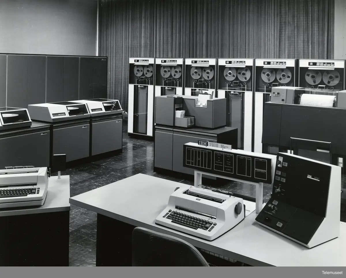 22.0 IBM - Diverse maskiner