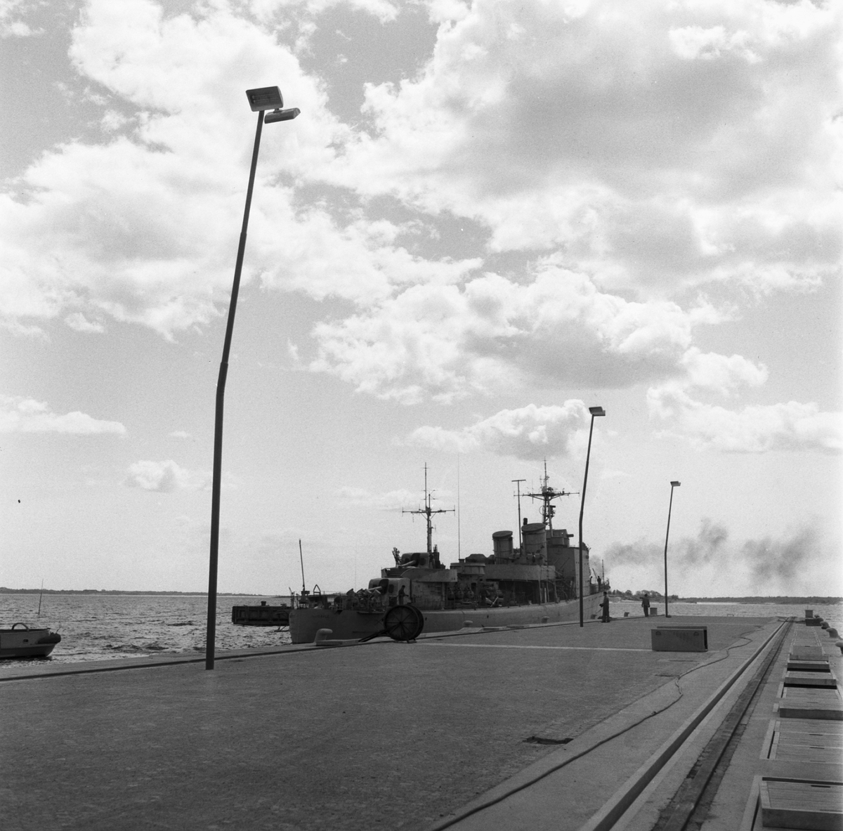 V17862