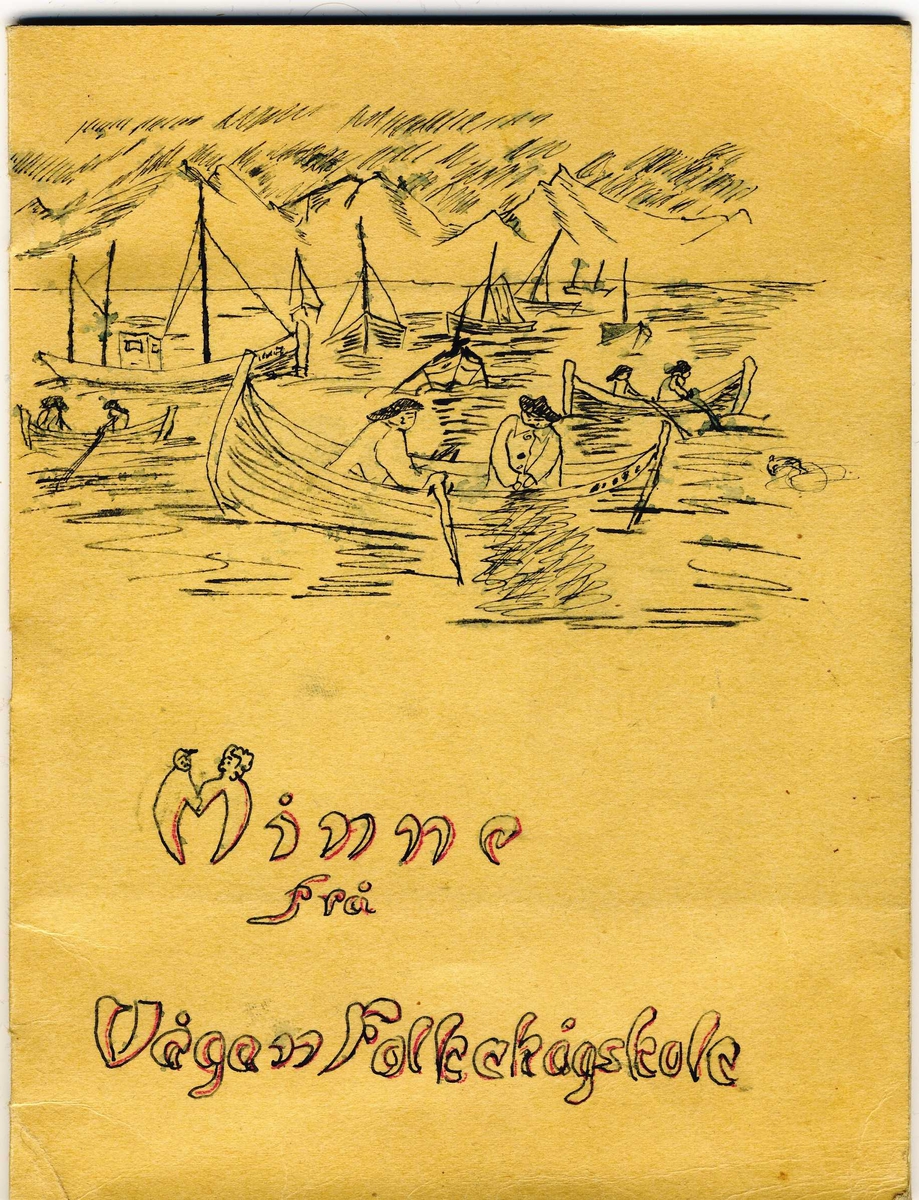 Notatbok med blanke ark brukt som minnebok. omslag i stiv papp/kartong. På framsiden er det tegnet med penn. Tegningen er av  fiskere i fiskebåter med høye fjell i bakgrunnen(sannsynligvis i Lofoten). Boken er i god stand. 