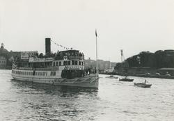 [handskrivet på baksidan, skönjbart vid genomlysning:] "[s]/