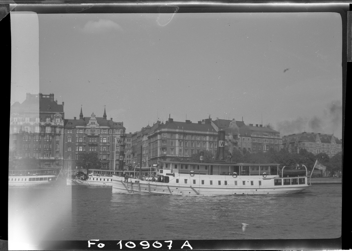 Waxholmsbolagets skärgårdsångare PRINS GUSTAF i Norra Blasieholmshamnen, Stockholm.