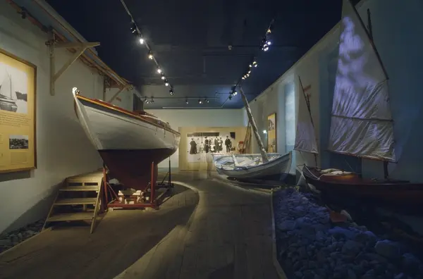 Text överförd från den gamla diaramen:
K13
Båtliv
990505