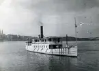 Foto i juni 1953. Fartyget lämnar Klara Strand i Stockholm