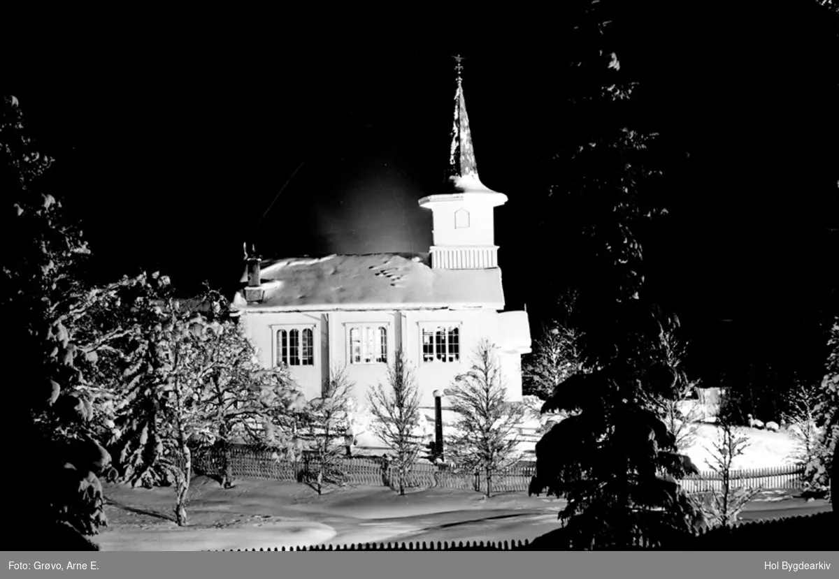 Kyrkje, Ustedalen kapell, Geilo kyrkje, vinter, kyrkjegard,natt