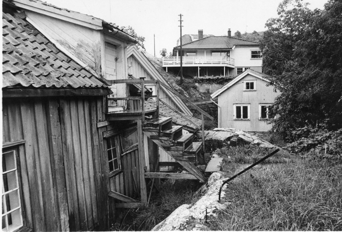 Sidebygningen til Schweigaardshuset på Øya, Kragerø. Eier Jens Lauersøns Legat. Her oppe bodde Amalie og Halvor Halvorsen på 1950-tallet.