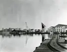 Hamnparti från Karlskrona, troligen år 1907.