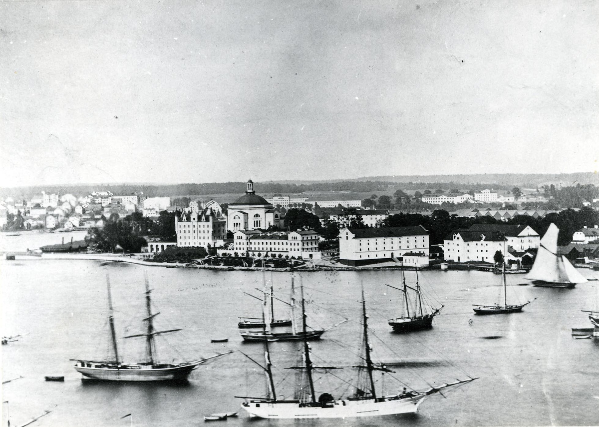 Utsikt över Skeppsholmen omkring 1860.