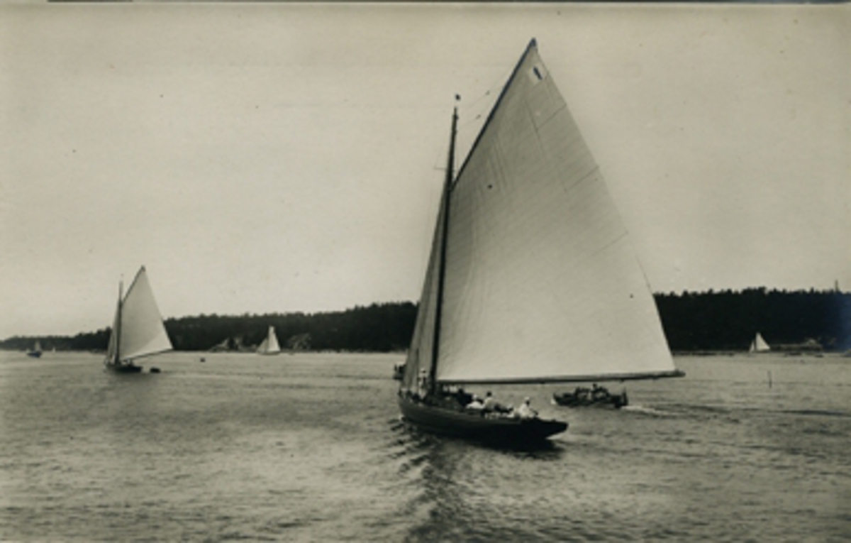 Olympiska Spelens i Stockholm 1912 officiella Brefkort.
Granbergs Konstindustri-Aktiebolags Förlag, Stockholm.
N:r 304. "Wanda", Sverige