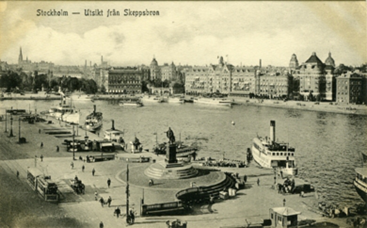 Stockholm. Vy över Södra Blasieholmshamnen.