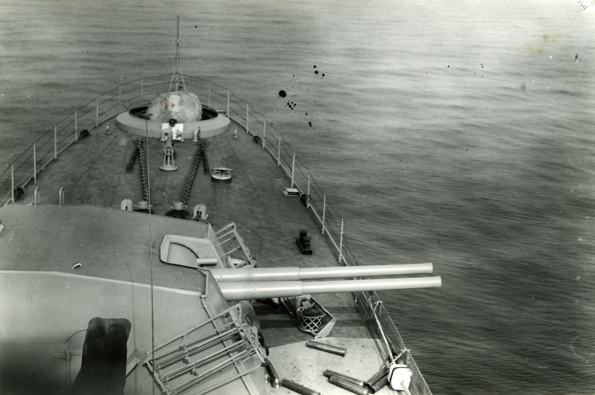 Klar för skjutning vid Kungaskjutning 1949.