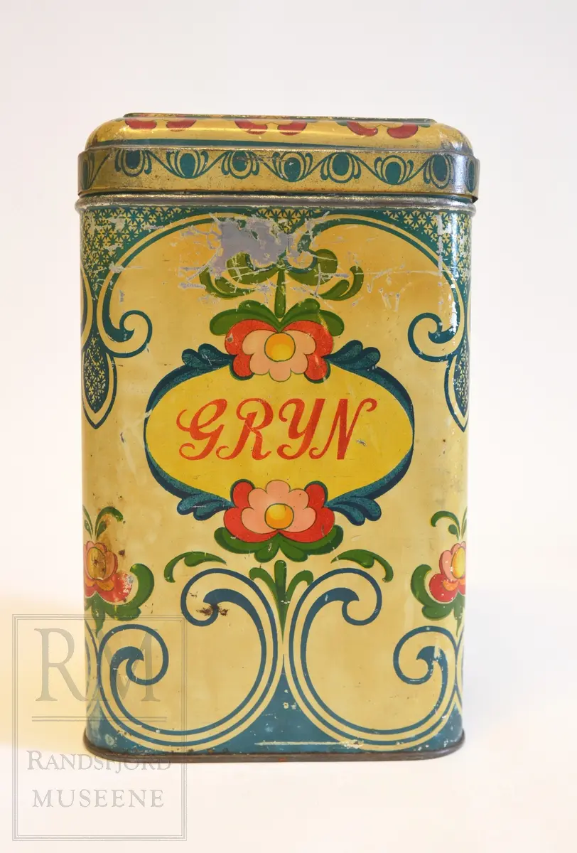 Spann: skiløper, travløp, fly
Freia-bokser: "etniske" mønstre; roser/blomster; bunadsbroderi
Kasse: portrett; ung kvinne med prikkete tørkle