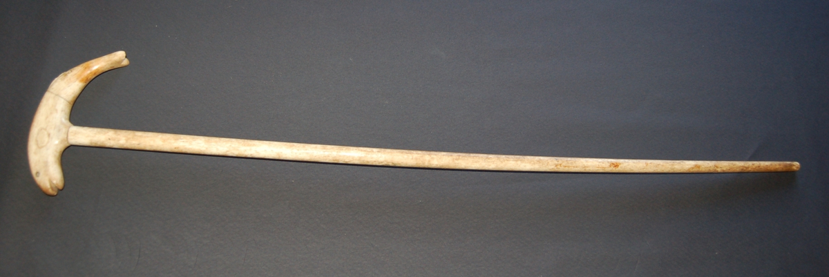 Delfinformet handtak