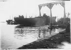 Sjösättningen av lastånfartyget AASNE vid Oskarshamns varv 1930.