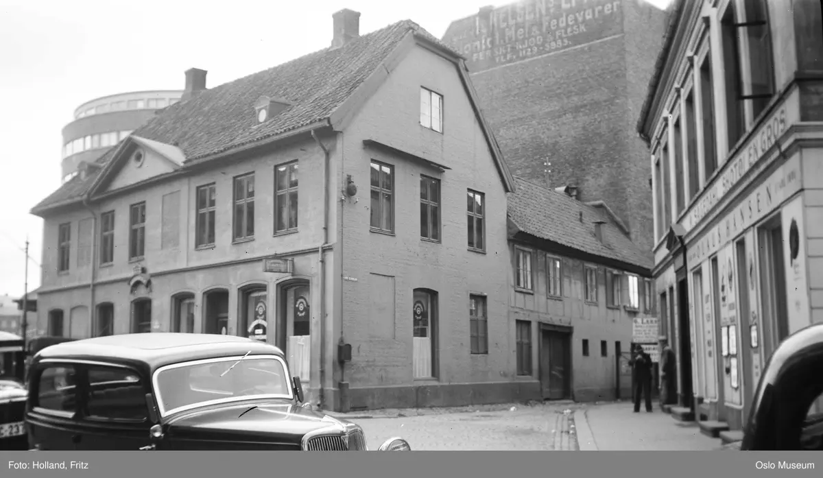 torg, forretningsgårder, Brogården, bil