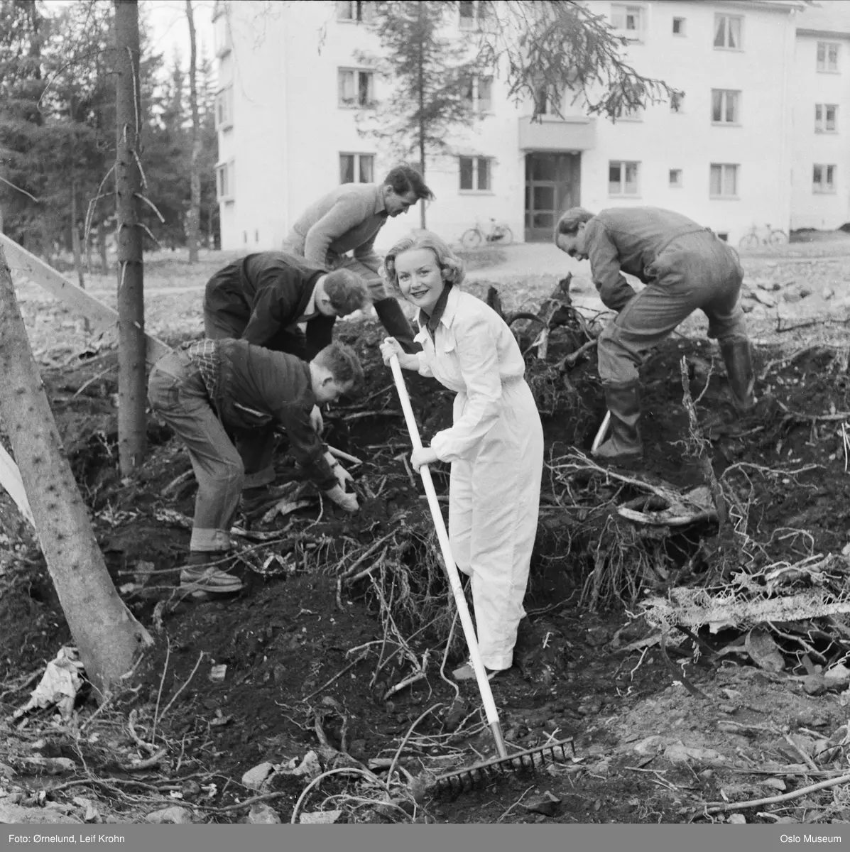 Kolstad, Randi (1925 - 1999)