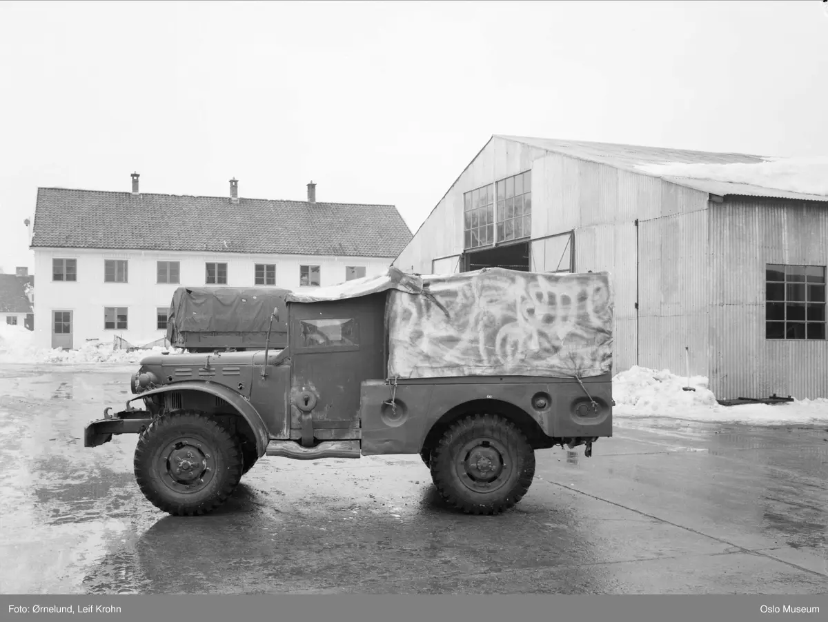 Gardermoen militærleir, militært kjøretøy, bil, Dodge