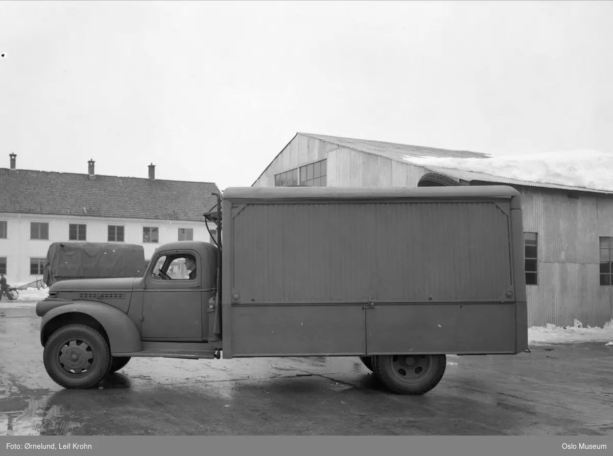 Gardermoen militærleir, militære kjøretøyer, Chevrolet kassebil