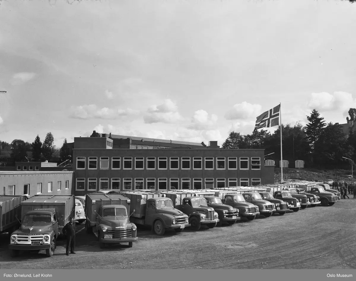 012uMXHRRjaM?dimension=1200x1200