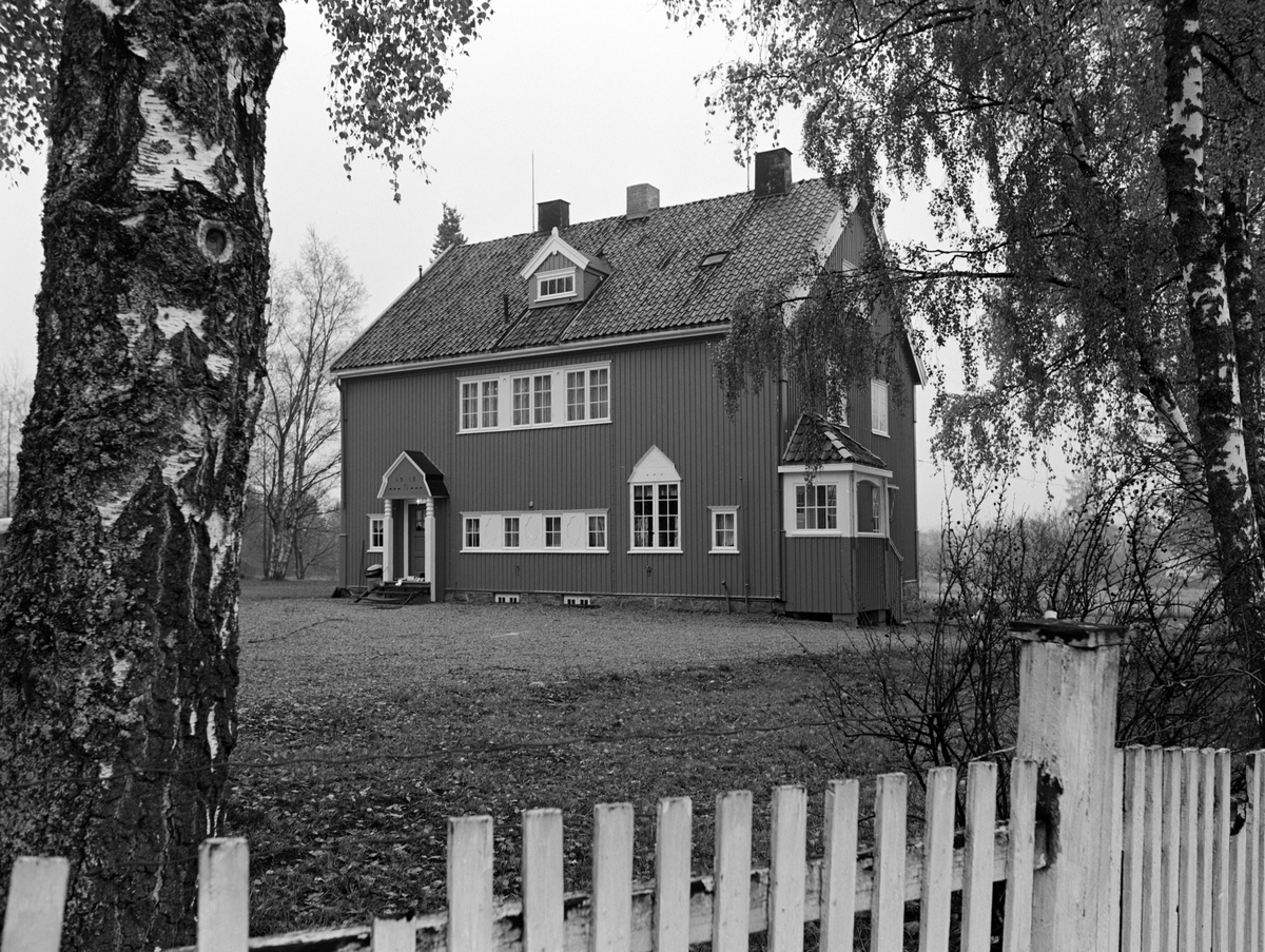 Maihaugen, den gamle direktørboligen ved Aadals Brug. 