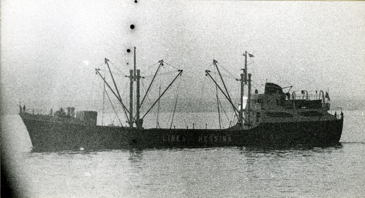 Ägare:/1966-72/: Ignazio Messina & Co. S.A. Hemort: Genova.