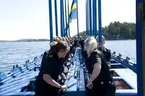 Övning att ro Vasaorden inför bröllopet mellan Kronprinsessan Victoria och Daniel Westling, vid Berga örlogsbas 2010.