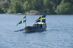 Övning att ro Vasaorden inför bröllopet mellan Kronprinsessan Victoria och Daniel Westling, vid Berga örlogsbas 2010.