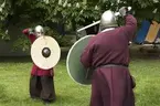 Skeppsdagar med vikingabåtar och vikingaläger på ängen vid Sjöhistoriska.