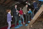 Familjevisning på Vasamuseet med ombordstigning