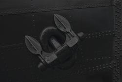 Närbild på Sankt Eriks ankare. Ankarets svastika har ingen k